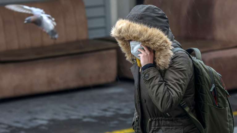 Καιρός: Καταιγίδες και παγετός σήμερα - Εως τους 15 βαθμούς η θερμοκρασία