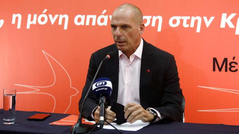 Ο Βαρουφάκης ζητά δημοψήφισμα για την κατάργηση ή όχι του Χρηματιστηρίου Ενέργειας