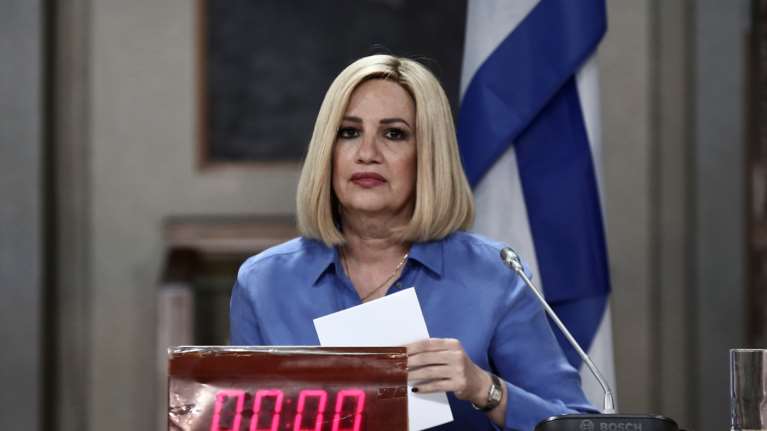 Γεννηματά για τις φωτιές: Ολοκληρωμένο πρόγραμμα ανασυγκρότησης – Η ελπίδα να ξαναγυρίσει στα καμένα