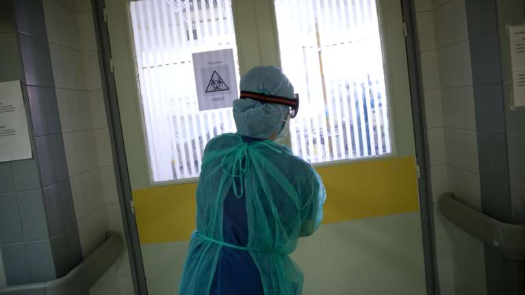 Κορονοϊός: Στους 201 οι νεκροί στη χώρα - Κατέληξε 78χρονη στο Ηράκλειο