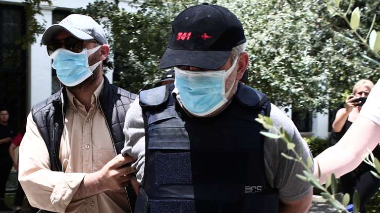 Δίκη ψευτογιατρού: Επιβεβαίωσε ο &quot;Ευαγγελισμός&quot; ότι νοσηλεύεται με κορονοϊό - Του χορηγείται οξυγόνο