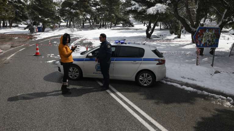 Έρχονται κρύο και χιόνια το Σάββατο - Αρναούτογλου: "Χιονοδρομικά θα ντυθούν στα λευκά"