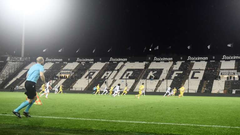 Μοντέλο Γερμανίας στα ελληνικά γήπεδα: Αγώνες χωρίς θεατές στις εξέδρες