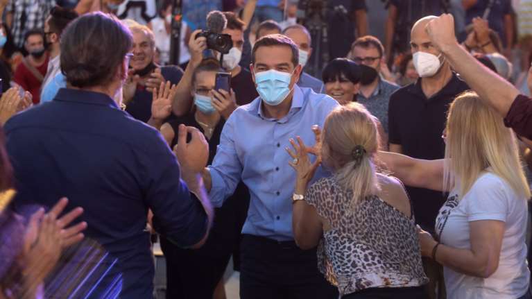 Τσίπρας: Ανίκανη και επικίνδυνη να διαχειριστεί την πανδημία η κυβέρνηση Μητσοτάκη