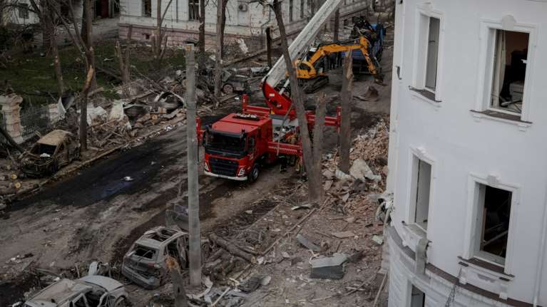 Καταδίκη της Ρωσίας για την πυραυλική επίθεση στο Σούμι της Ουκρανίας με 32 νεκρούς: Δηλώσεις Κόστα, Σολτς, Μακρόν και Μελόνι