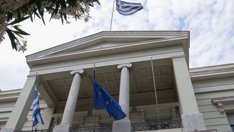 Αθήνα σε Αγκυρα για τις παράνομες γεωτρήσεις- &quot;Είμαστε έτοιμοι να αντιμετωπίσουμε την πρόκληση&quot;