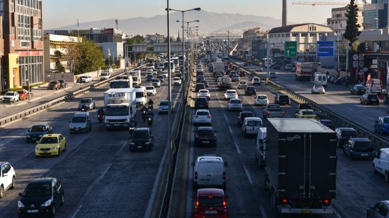 Τα τέσσερα έργα άνω των 2 δισ. που δίνουν λύση στο κυκλοφοριακό της Αττικής
