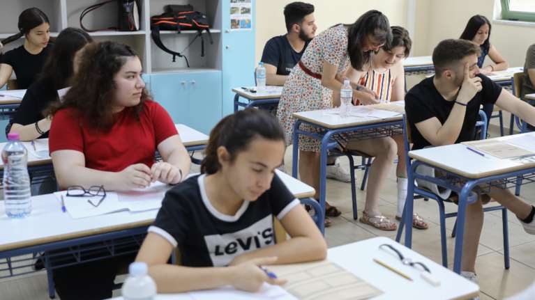 Πανελλήνιες 2024: Οι απαντήσεις των θεμάτων στα τέσσερα μαθήματα ειδικότητας για τα ΕΠΑΛ