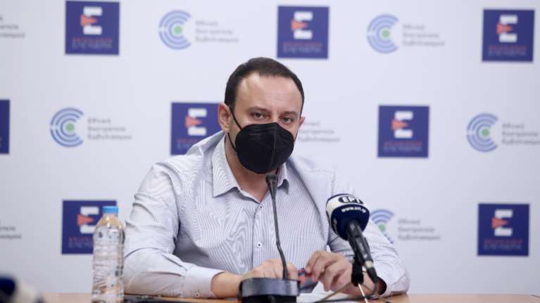 Μαγιορκίνης μετά το &quot;άδειασμα&quot; για εμβόλια κορονοϊού και γρίπης: &quot;Συντάσσομαι απόλυτα με την Εθνική Επιτροπή Εμβολιασμών&quot;