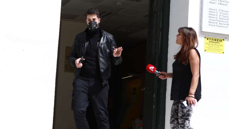 Μάνος Δασκαλάκης: Ψυχίατρο επισκέπτεται δύο φορές την εβδομάδα - Ζει λίγο έξω από την Πάτρα [Βίντεο]