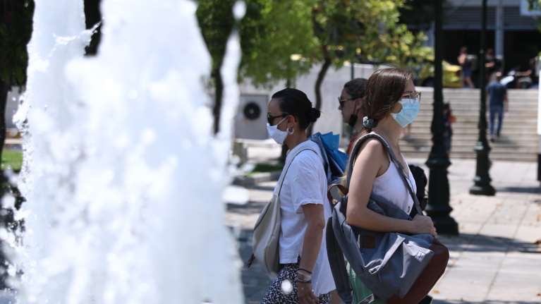 Εκτακτο δελτίο της ΕΜΥ: Έρχεται καύσωνας διαρκείας με 43 βαθμούς - Ποιες περιοχές θα πλήξει