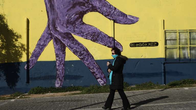 Κορονοϊός: Πάνω από 8.000 τα νέα κρούσματα στην Αττική, 2.433 στη Θεσσαλονίκη - Ο χάρτης της διασποράς