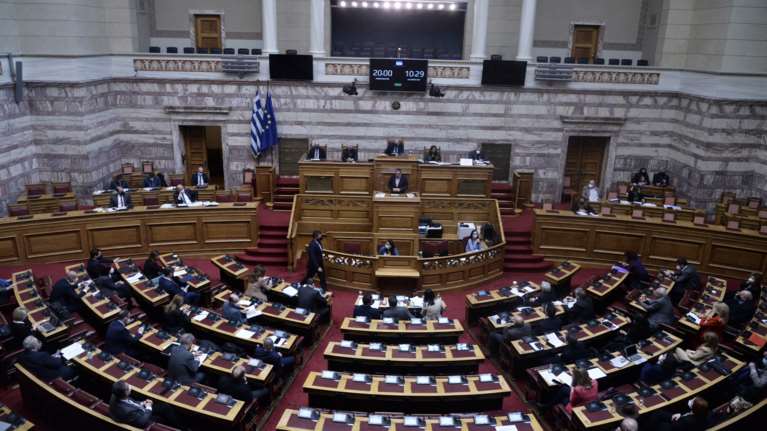 Κατατέθηκε η τροπολογία για το πλαφόν 3% στις επαγγελματικές μισθώσεις