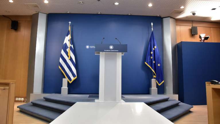 Κυβερνητικός εκπρόσωπος για εκλογή Ανδρουλάκη: Προσβλέπουμε σε μια δημιουργική αντιπολίτευση με προτάσεις