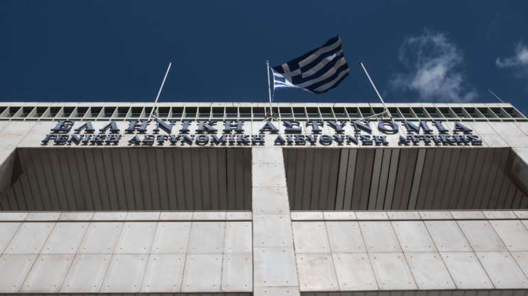 Απαγχονίστηκε 35χρονος κρατούμενος στα κρατητήρια της ΓΑΔΑ