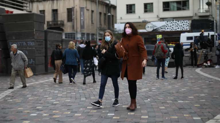 Κορονοϊός: Ξεφεύγει η Αττική με πάνω από 8.000 νέα κρούσματα - Ξεπέρασε τα 2.000 η Θεσσαλονίκη, ανεβαίνει η Αχαΐα