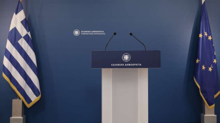 Κυβερνητικός εκπρόσωπος: Ο Τσίπρας επενδύει στις κρίσεις λαϊκίζοντας, λέγοντας ψέματα και ανακρίβειες