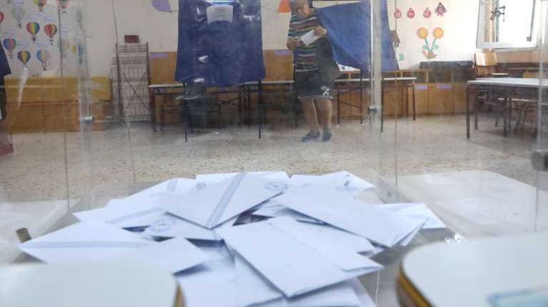 Βουλευτικές εκλογές στην Κύπρο: Πρώτη δύναμη ο ΔΗΣΥ, ακολουθεί το ΑΚΕΛ - Ανέβηκε η ακροδεξιά