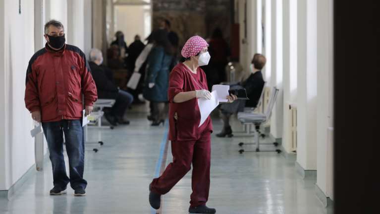 Κορονοϊός: Νεκρός 38χρονος στον Βόλο - Δεν ήθελε να εμβολιαστεί