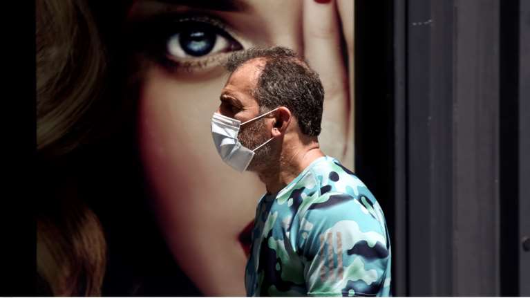 Κορονοϊός - Μαγιορκίνης: Η μάσκα είναι το καλύτερο υποκατάστατο του lockdown