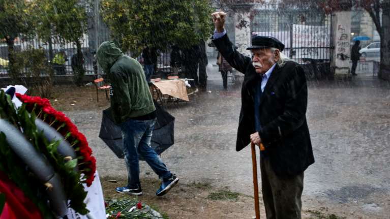 1922 - 2020: Ο Μανώλης Γλέζος έφυγε, ο θρύλος έμεινε για πάντα