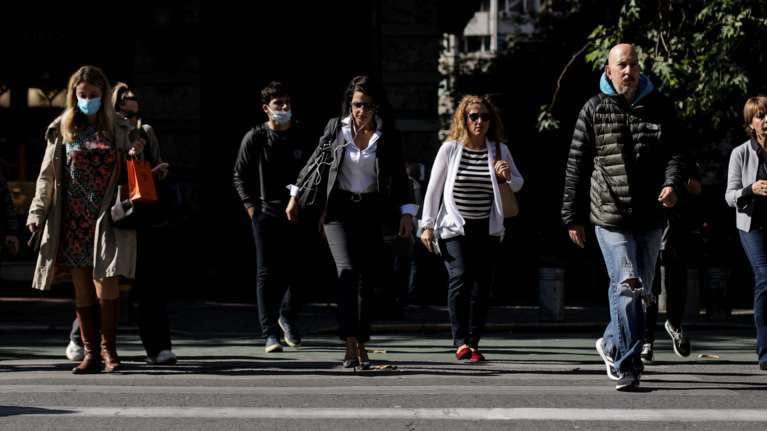 Κορονοϊός: 3.164 νέα κρούσματα, 43 θάνατοι και 347 διασωληνωμένοι