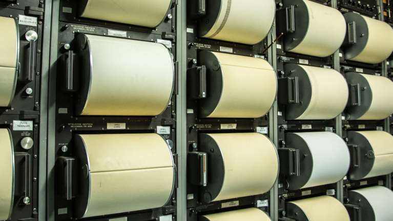 Ισχυρός σεισμός 4,9 Ρίχτερ στην Εύβοια: Ταρακουνήθηκε και η Αττική - Ακολούθησαν μετασεισμοί