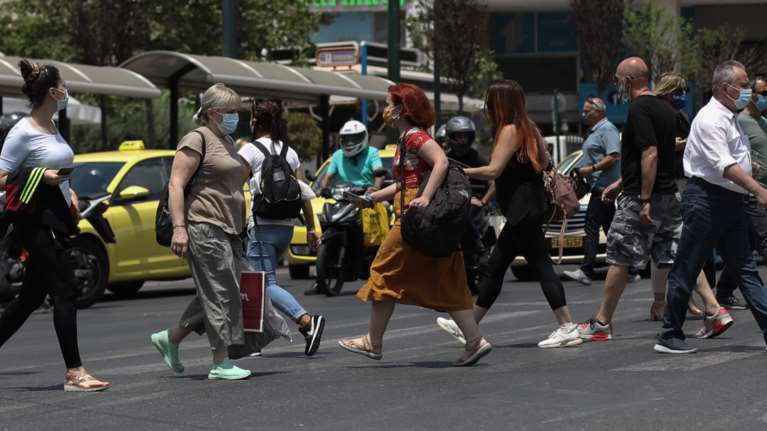 Κορονοϊός: Ανησυχία για τη βραζιλιάνικη μετάλλαξη που ήρθε και στην Ελλάδα - Τι λένε οι ειδικοί