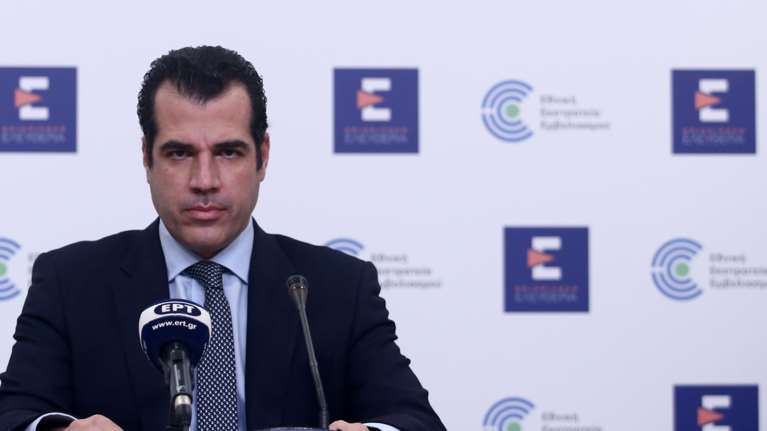 Τέλος τα πιστοποιητικά και τα self test στα σχολεία από την 1η Μαΐου - Χωρίς μάσκες από 1η Ιουνίου