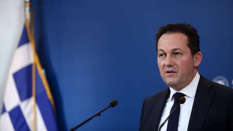 Πέτσας για Αγιά Σοφιά: Να μην προκαλέσει χάσμα στον χριστιανικό κόσμο ο Ερντογάν