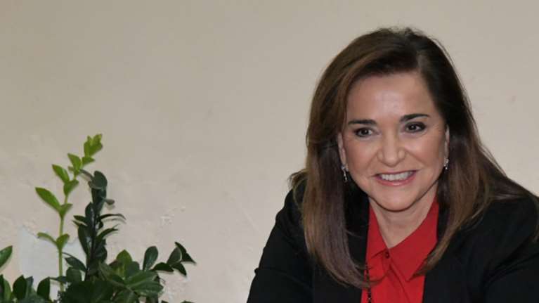 Ντόρα Μπακογιάννη: Μήνυμα δύναμης στην πρώτη εμφάνιση - &quot;Δεν είναι η πρώτη ατυχία στη ζωή μου, θα δώσω τη μάχη&quot;