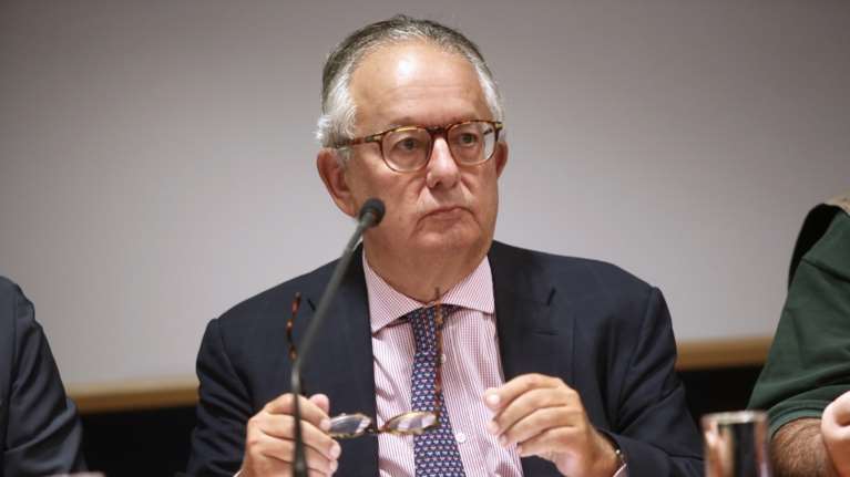 Παραμένει η Ελλάδα "κράτος δικαίου"; - Η απάντηση του Νίκου Αλιβιζάτου στην Καθημερινή