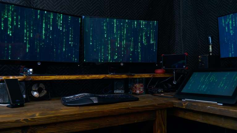 Κατατίθεται το νομοσχέδιο για το απόρρητο των επικοινωνιών: 10 χρόνια φυλακή για παράνομα λογισμικά - Πώς γίνεται άρση