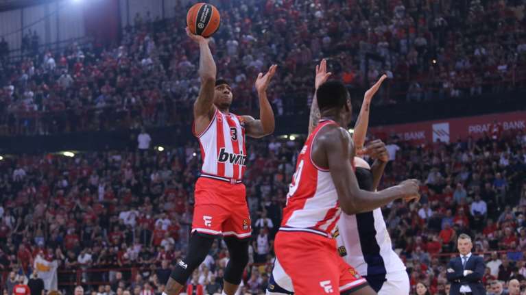 Euroleague: Υπέταξε τη Φενέρ με μαγικό Κάνααν και παίζει με Μπαρτσελόνα ο Ολυμπιακός - Με Μακάμπι ή Μπασκόνια ο ΠΑΟ