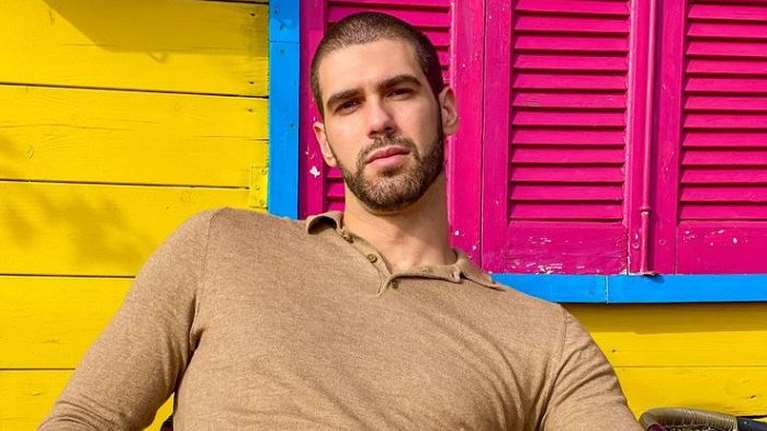 Σπύρος Νικολαΐδης: &#39;&#39;Με έδερναν κάθε μέρα στο σχολείο και μου έπαιρναν τα λεφτά, μου έκαναν bullying&#39;&#39; [εικόνες]