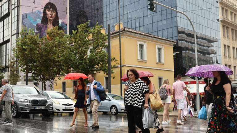 Έρχονται νέες ισχυρές μπόρες στην Αττική το Σάββατο- &quot;Σε δύο κύματα&quot; προειδοποιεί ο Κολυδάς