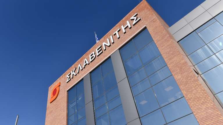 Προσλήψεις τουλάχιστον 1.000 εργαζομένων στον Σκλαβενίτη