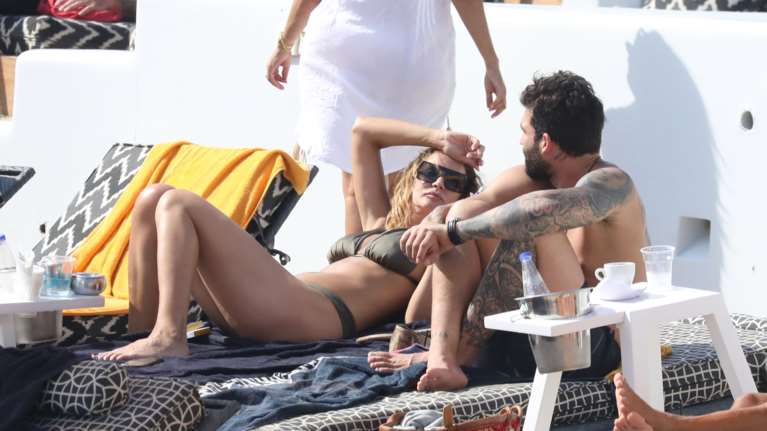 Χώρισε χθες και σήμερα το αποκάλυψε on air στη Σκορδά [βίντεο]