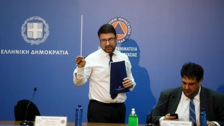 Σε Κοζάνη και Θράκη ο Χαρδαλιάς - Ανησυχία για τα κρούσματα του κορονοϊού στην περιοχή