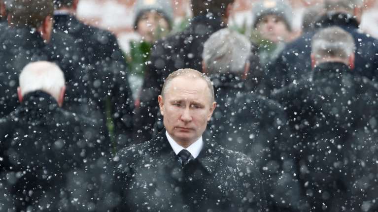 Ο Πούτιν γίνεται 70 χρονών - Από τα 22 χρόνια στην εξουσία στις αλλεπάλληλες ήττες στην Ουκρανία