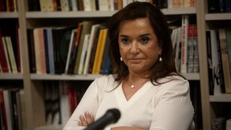 Η τρυφερή φωτογραφία της Ντόρας για τη γιορτή της: &quot;Ντόρα και Ντοράκι σας ευχαριστούμε&quot;