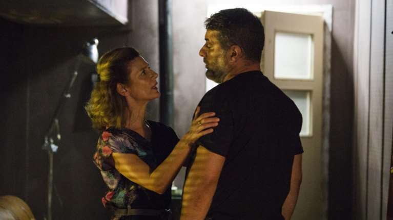 Αυτή η νύχτα μένει: Πρεμιέρα για την πολυαναμενόμενη σειρά - Οσα θα δούμε στα δύο πρώτα επεισόδια