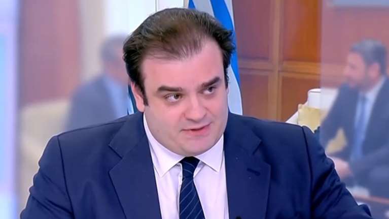 Πιερρακάκης: Ο διευθυντής του σχολείου που κάλεσε τον Ρουβίκωνα απομακρύνθηκε, γιατί αρνήθηκε να συνεργαστεί στην ΕΔΕ