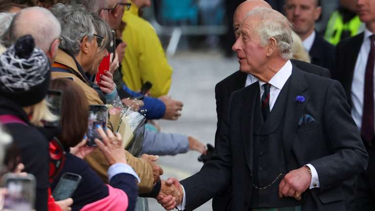 Βρετανία: Στις 6 Μαΐου η στέψη του βασιλιά Καρόλου - Ξεκινά η &quot;Επιχείρηση Χρυσή Σφαίρα&quot;