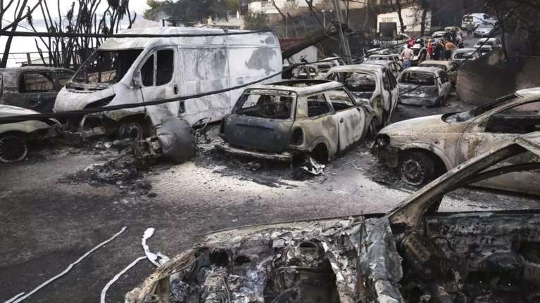 Δίκη για τη φωτιά στο Μάτι: Την ενοχή εννέα κατηγορουμένων και την απαλλαγή 12 ζήτησε ο εισαγγελέας- Τα ονόματα