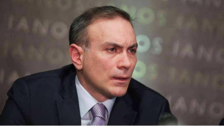 Ο καθηγητής Κωνσταντίνος Φίλης απαντά στο αν είναι πιθανό ένα "θερμό επεισόδιο" με την Τουρκία