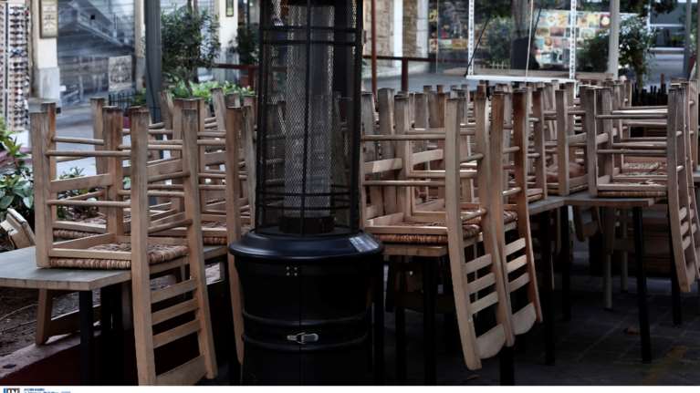 Τι είναι η διαμαρτυρία &quot;άδειες καρέκλες&quot; που θα γίνει στο Σύνταγμα και σε πόλεις της Ελλάδας