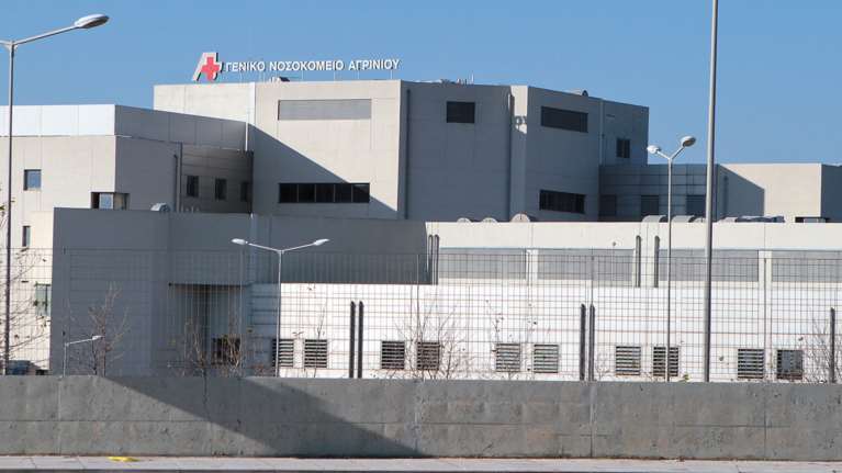 Αγρίνιο: Παραιτήθηκε ο διοικητής του νοσοκομείου για την υπόθεση με τους 40 θανάτους στην ΜΕΘ  - Τι αναφέρει στην επιστολή του