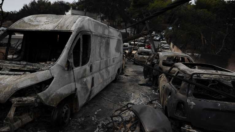 Σοκ από τις αποκαλύψεις για το Μάτι: Κυνική επιχείρηση συγκάλυψης με εντολή υπουργού