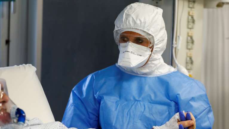 Κορονοϊός: Τριπλάσιος ο αριθμός θανάτων στην Ιταλία σε σχέση με την εποχική γρίπη